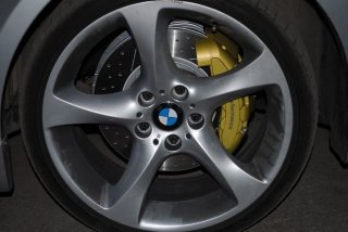 Недоработки тормозной системы в автомобилях BMW теперь повод для массового отзыва 