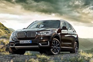 Компания BMW озвучила российскую цену внедорожника X5