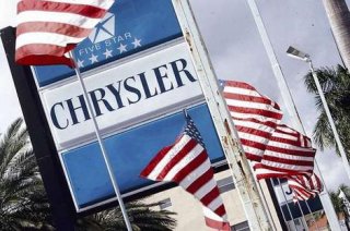Концерн Chrysler закончил 2013-й год с ростом продаж