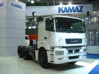 Компания КамАз готовится к выпуску обновленных тягачей