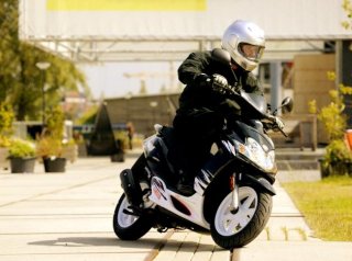 Как купить качественный японский скутер недорого