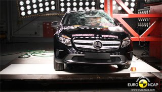 Проведен краш-тест Mercedes-Benz GLA