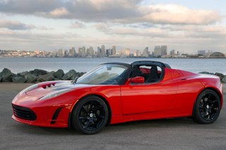 Tesla Roadster пройдет обновление