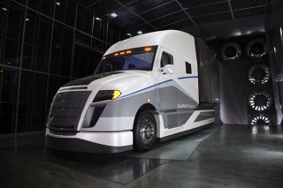 Daimler AG представил уникальный грузовик Freightliner Supertruck