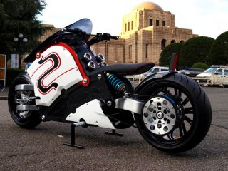 zecOO – мощный мотоцикл на электротяге