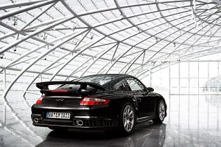  Обновленный Porsche 911 обзавелся официальными фото