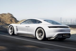 Porsche создаст серийную версию концепта Mission E