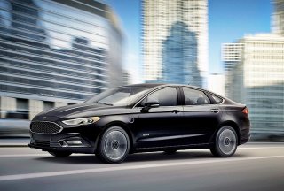 Ford Fusion Energi получил статус самого дальнобойного гибрида
