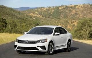 Компания Volkswagen пока не собирается обновлять модель Passat
