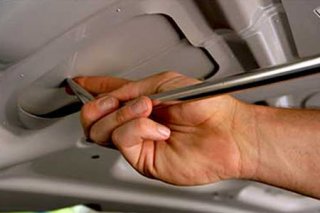 Технология PDR для ремонта вмятин на автомобилях