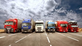 Подготовка пакета документов и страхование грузов – важная составляющая любых грузоперевозок