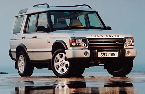 Land Rover Discovery 2003  
,    