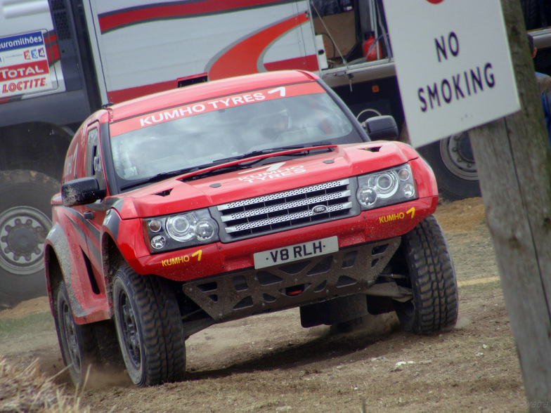 Раллийный Land Rover
