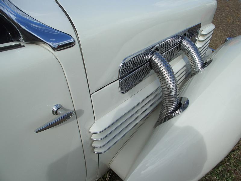 Cord 812 Roadster